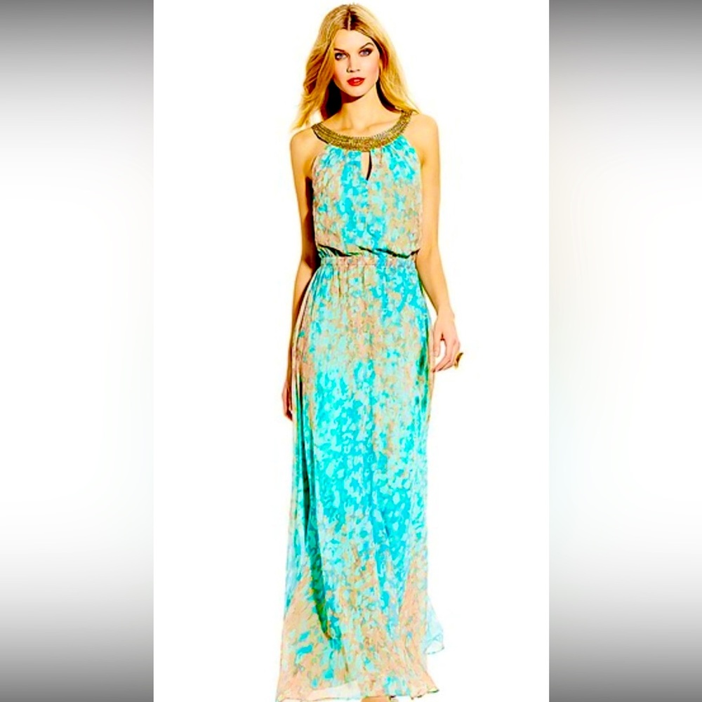 🍂🔹Vince Camuto Stunning Maxi Dress🔹🍂